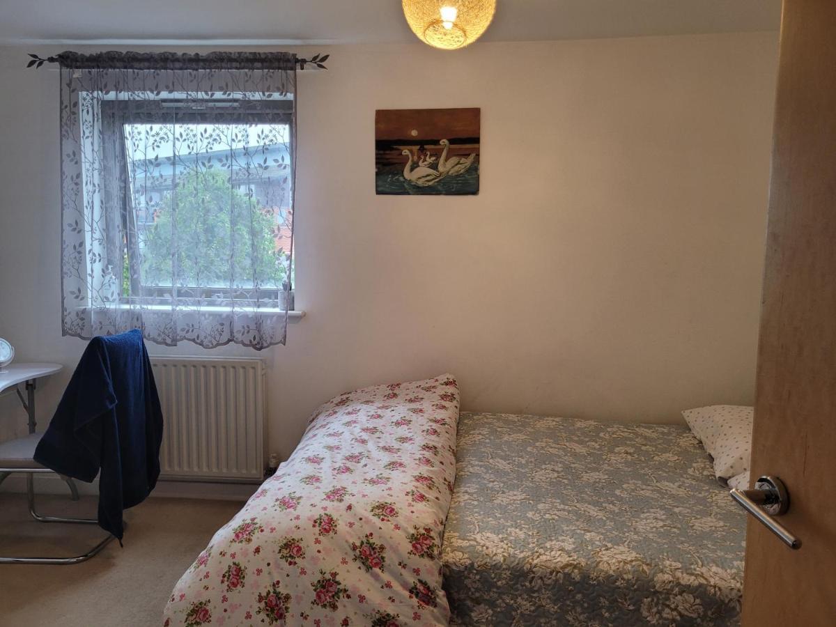 Room Near Heathrow Airport 히드로 외부 사진
